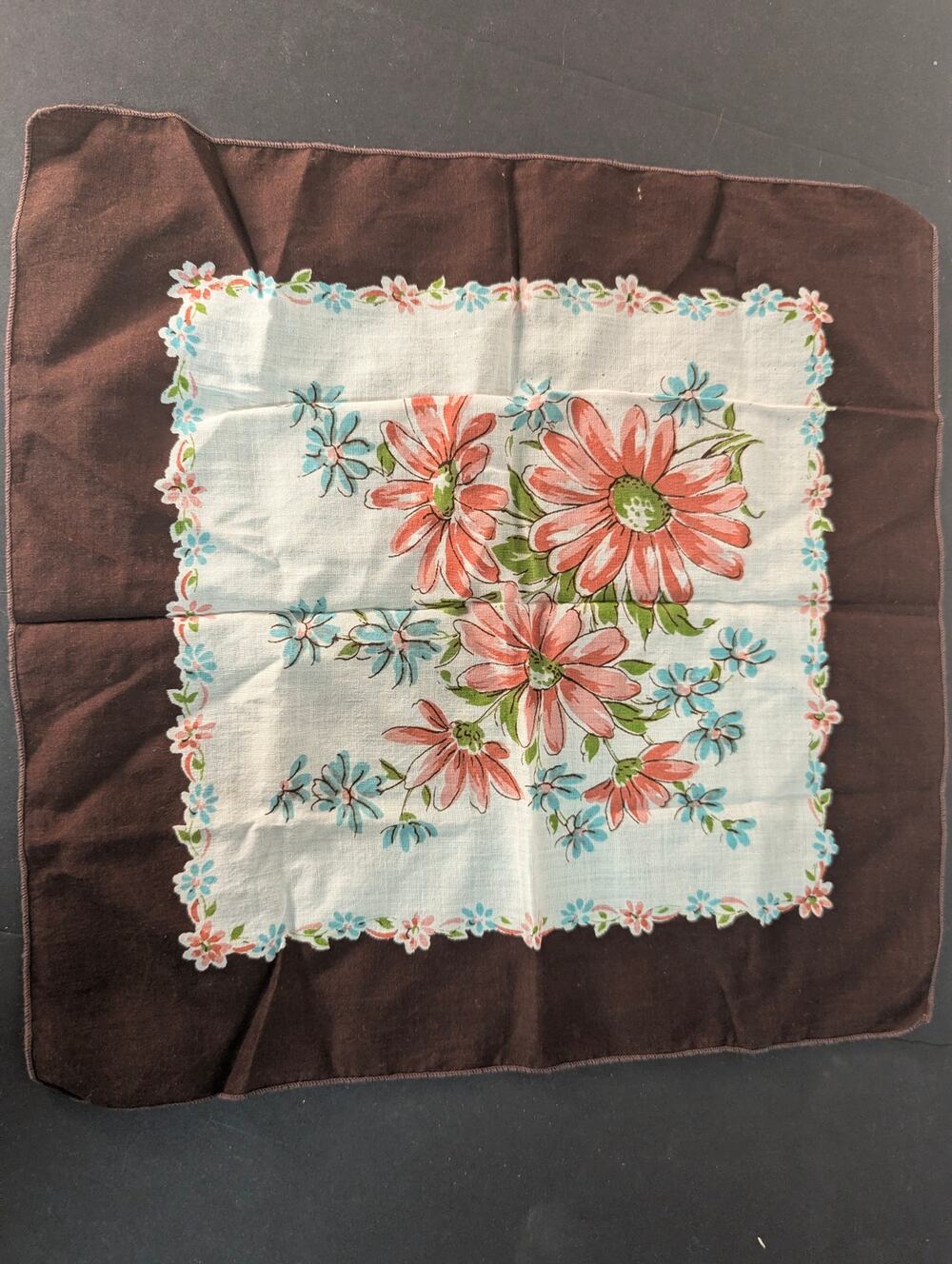 Vintage Floral Printed Handkerchief Coral Pink Daisies Scalloped Edge